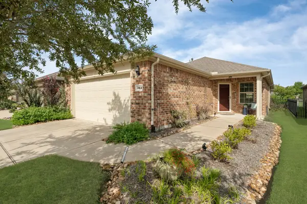 362 Crested Eagle Drive, Richmond, TX 77469