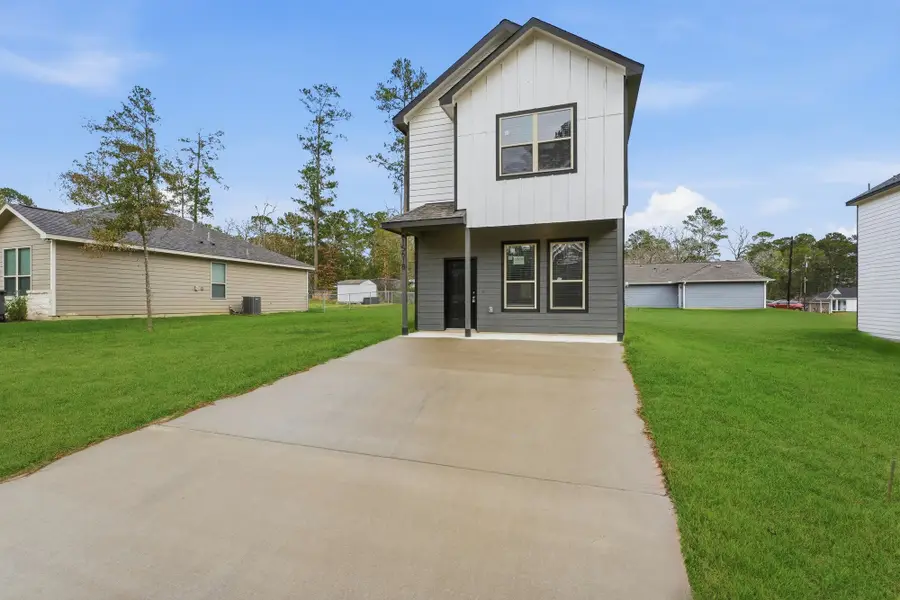 15618 Sycamore Drive, Montgomery, TX 77356 - Image #2