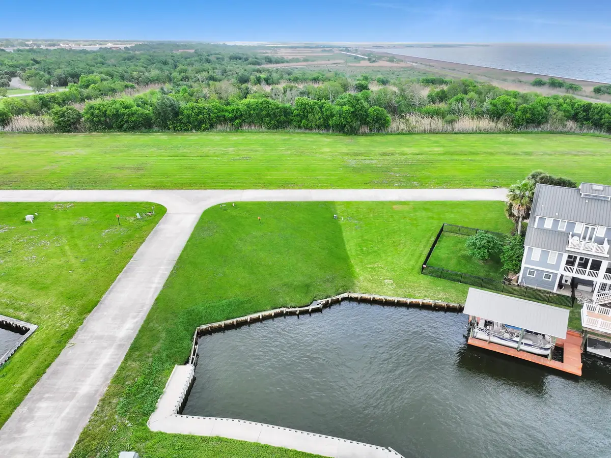 501 High Seas, Port Arthur, TX 77640 - #1