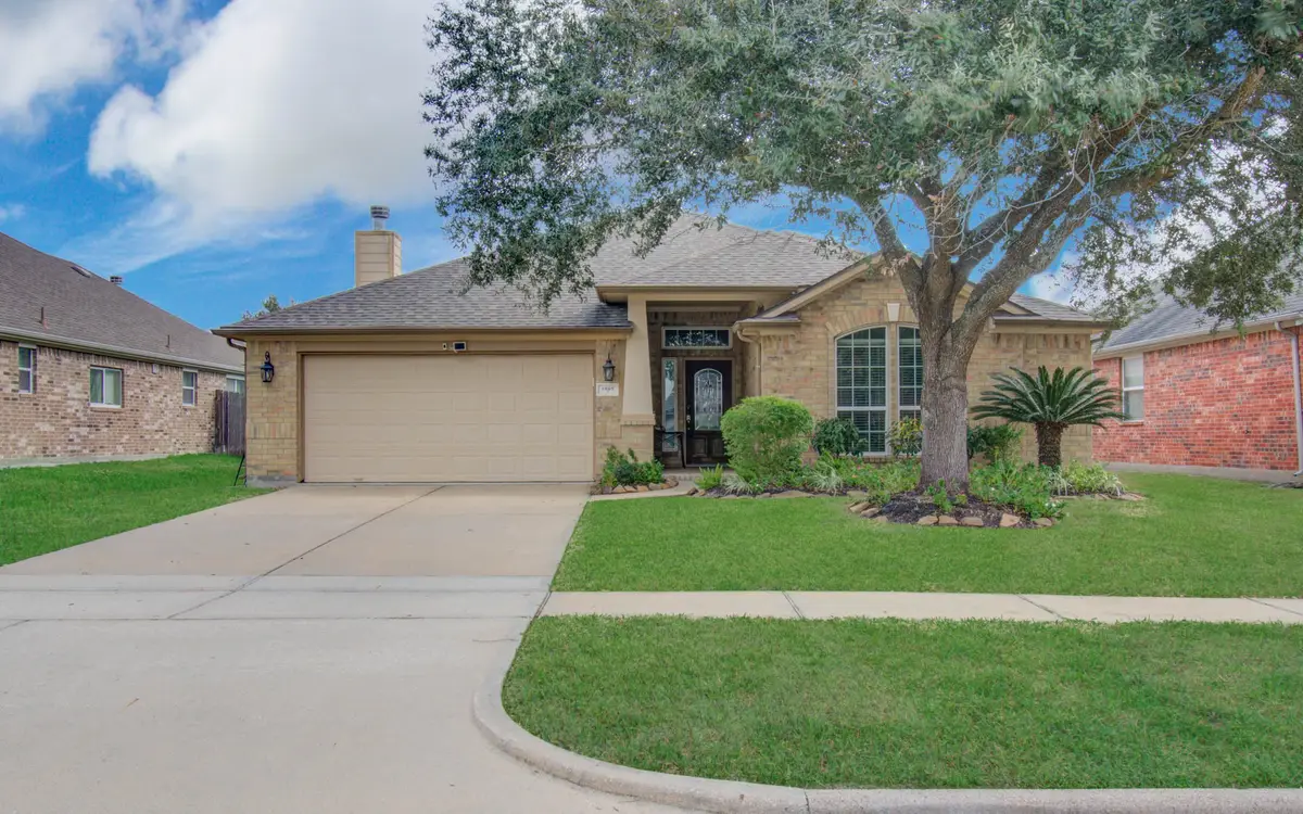 1805 Foxglove Drive, La Porte, TX 77571 - Image #1