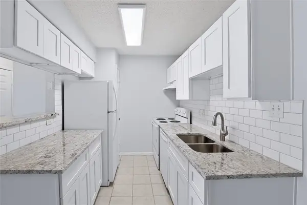 2750 Holly Hall Street #510, Houston, TX 77054