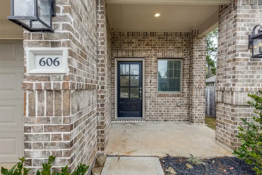 606 Pecan Hickory Court, Willis, TX 77318 - #2