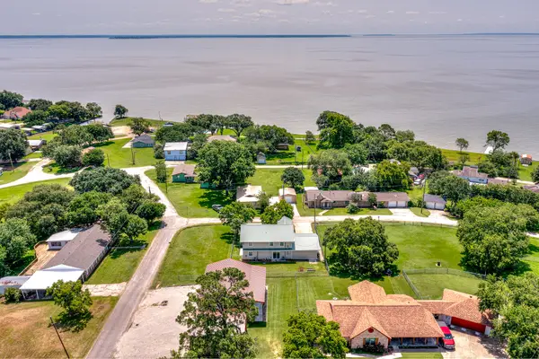 20 Clearview Street, Point Blank, TX 77364