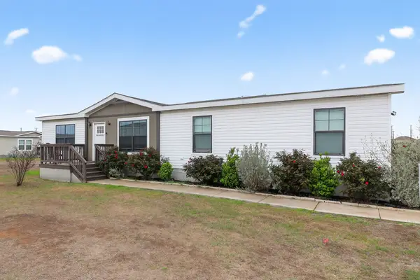 7151 Woodlake Parkway #451, San Antonio, TX 78218