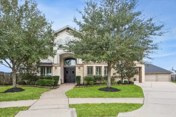 5835 Caspian Falls Lane, Fulshear, TX 77441