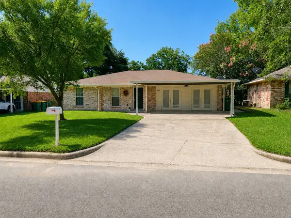 707 Hildred Avenue, Conroe, TX 77303