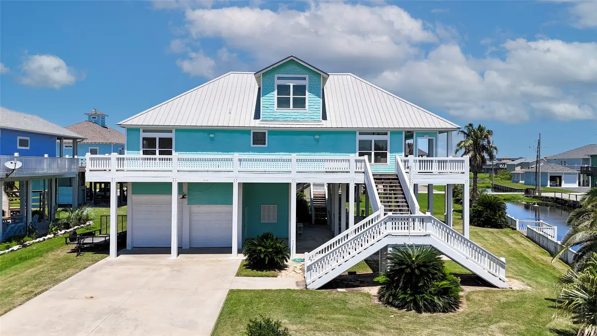 942 Kent, Crystal Beach, TX 77650 - #1