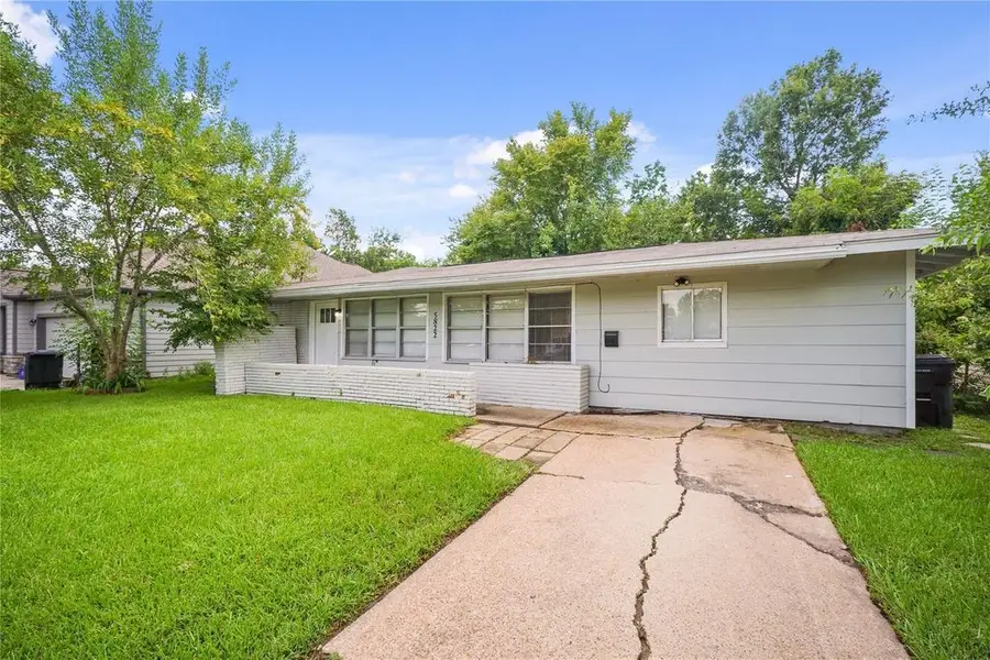 5822 Glenhurst Drive, Houston, TX 77033 - #3