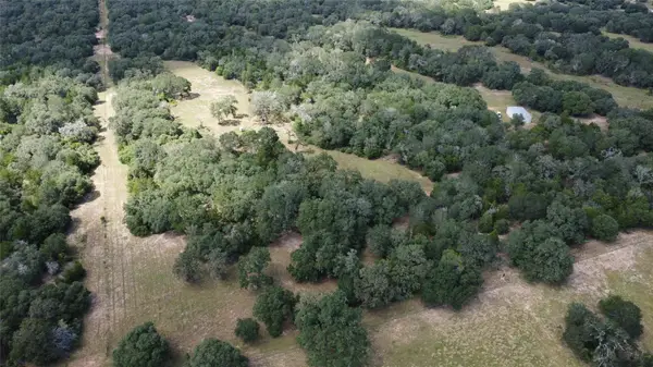 5796 County Road 122, Hallettsville, TX 77964