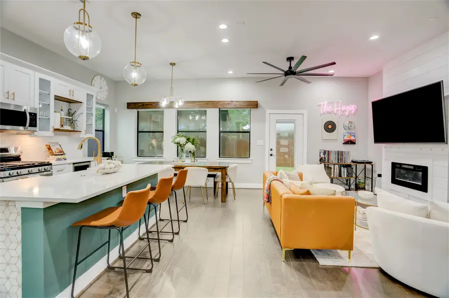 115 E 44th Street, Houston, TX 77018 - #2