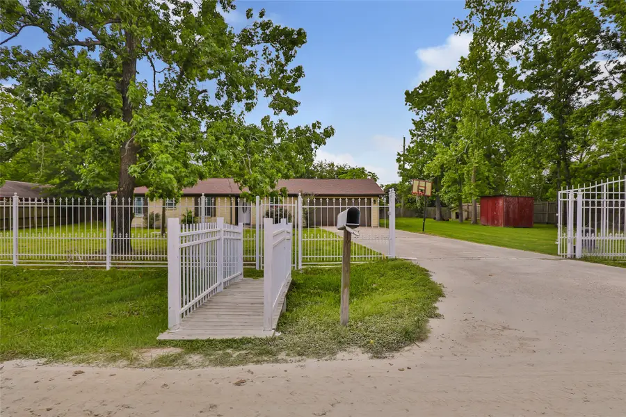 13930 Rawlings Street, Humble, TX 77396 - #2
