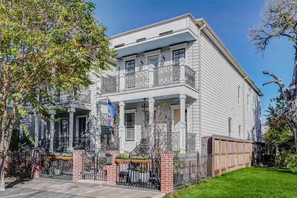 405 W 27th Street #A, Houston, TX 77008