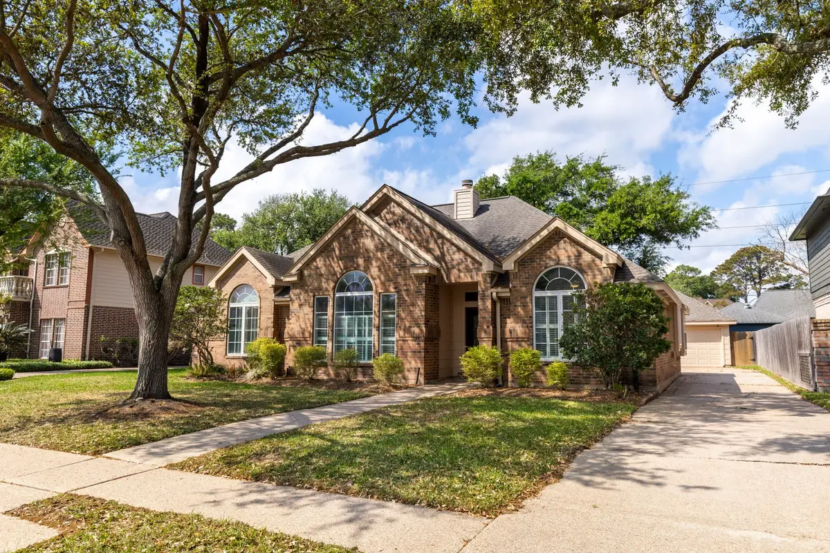 1007 Oakland Court, Sugar Land, TX 77498 - #1