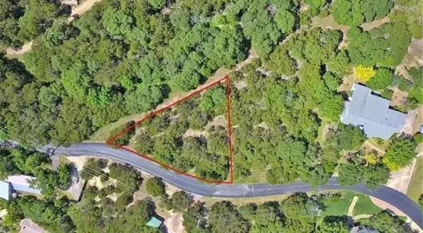 8600 Grandview Drive, Jonestown, TX 78645