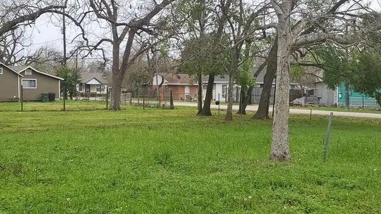 3219 Des Chaumes Street, Houston, TX 77026 - #2