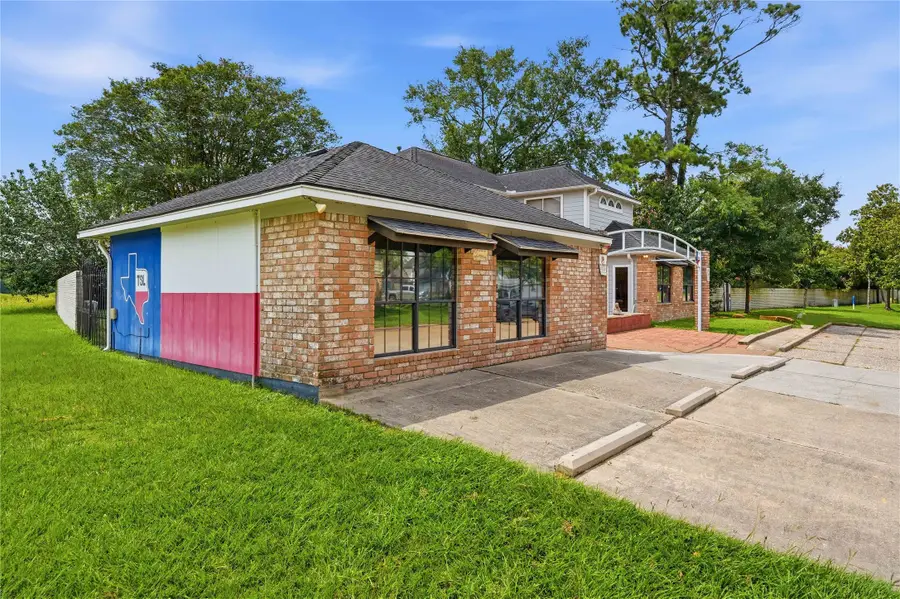 13700 Lakewood Forest Drive, Houston, TX 77070 - #2