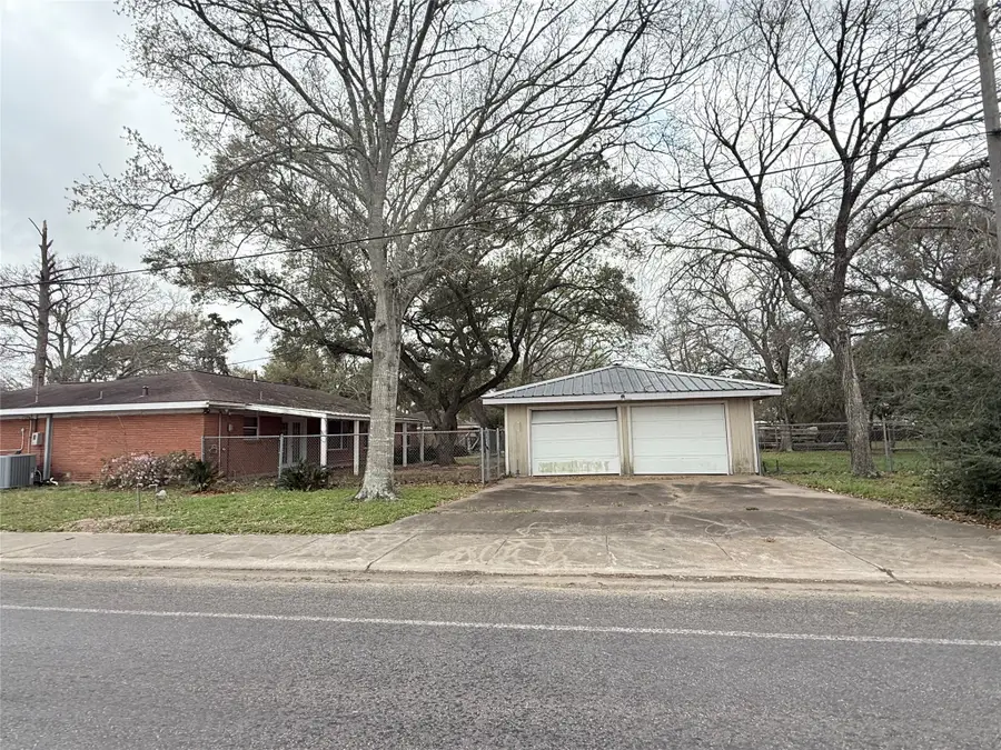 4100 Mockingbird Lane, Bay City, TX 77414 - #3