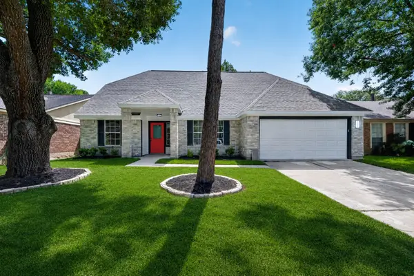 2623 Foxden Drive, Pearland, TX 77584
