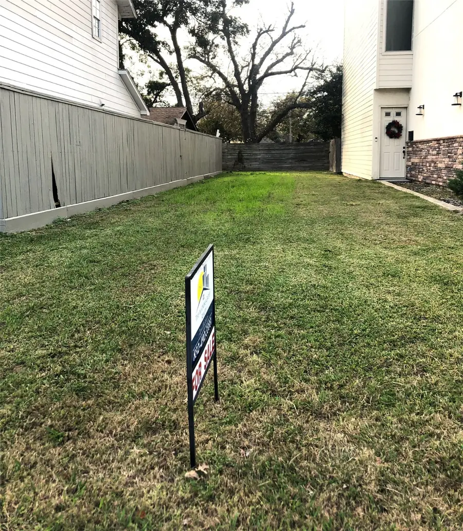 1811 Elysian Street, Houston, TX 77026 - Image #3