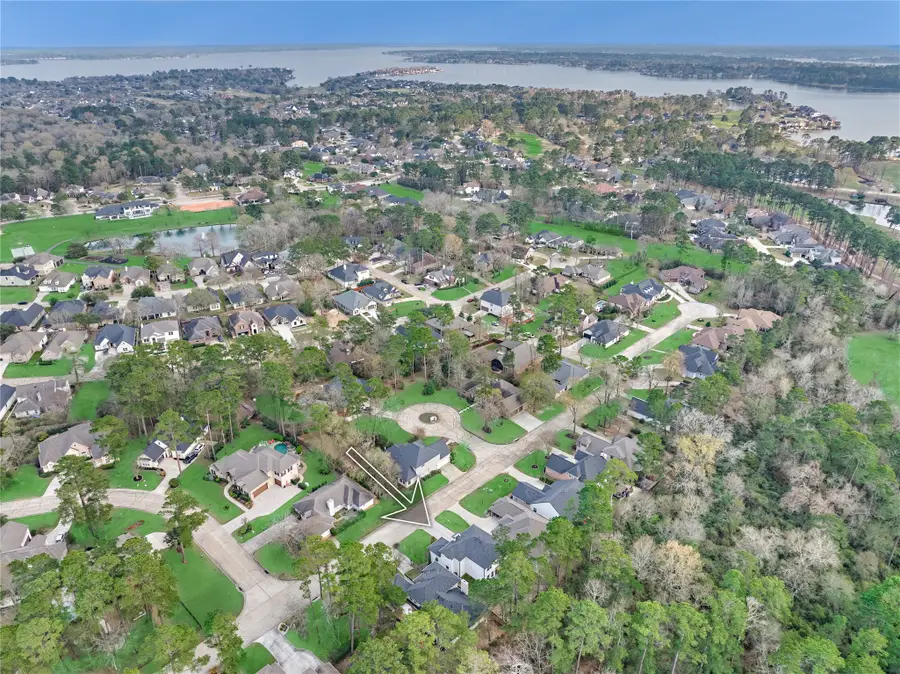 346 Camden Hills W, Montgomery, TX 77356 - #2