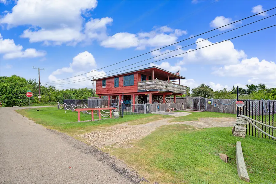 1019 Sunset Drive, Dickinson, TX 77539 - #2