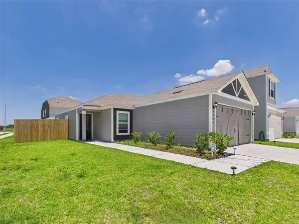 6403 Winter Elm Street, Houston, TX 77048