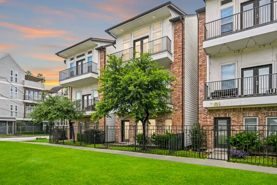 727 Schwartz Street, Houston, TX 77020 - #2