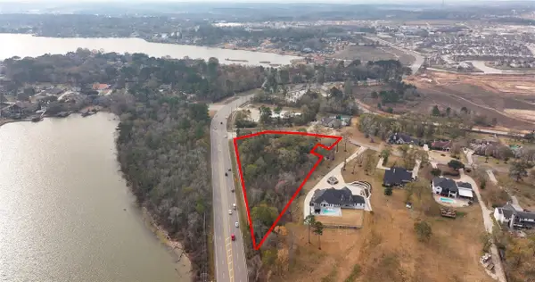 15900 -2 Walden Rd, Montgomery, TX 77356