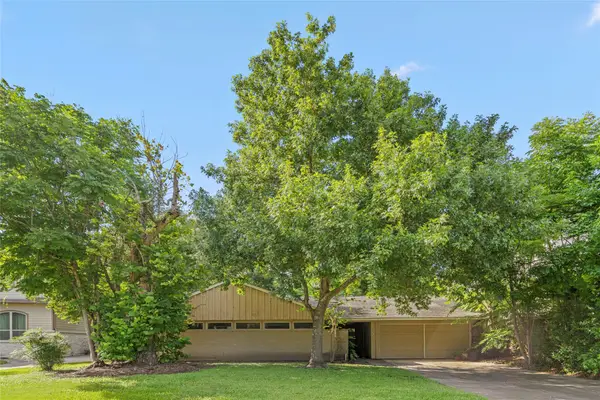 5146 Carew Street, Houston, TX 77096