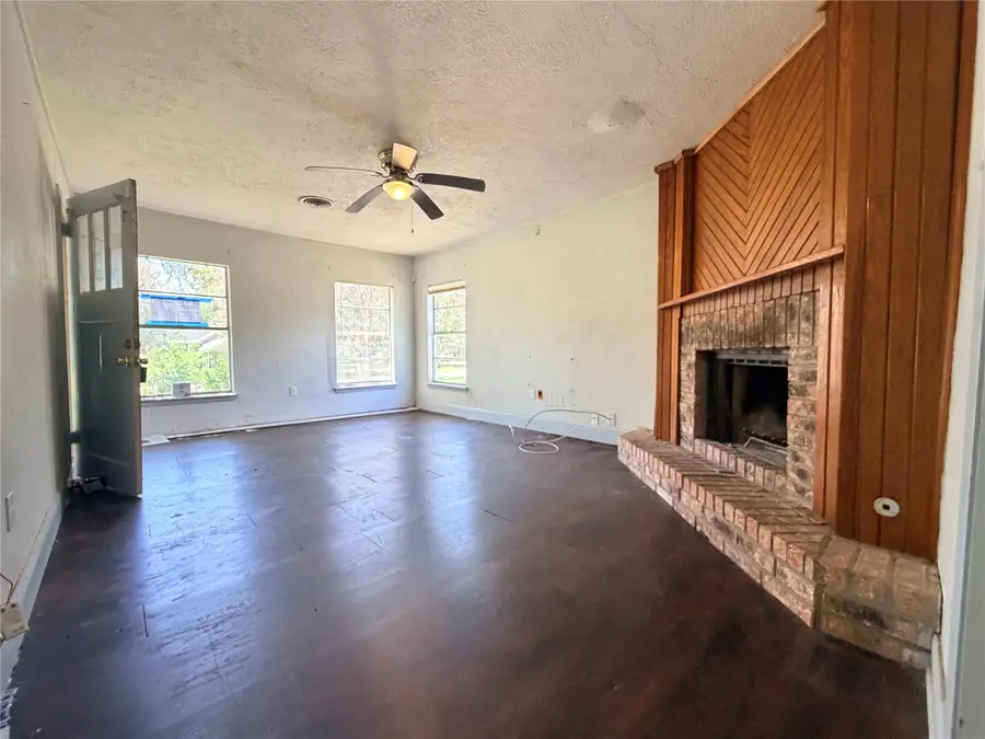 1904 Wright Boulevard, Baytown, TX 77520 - #3
