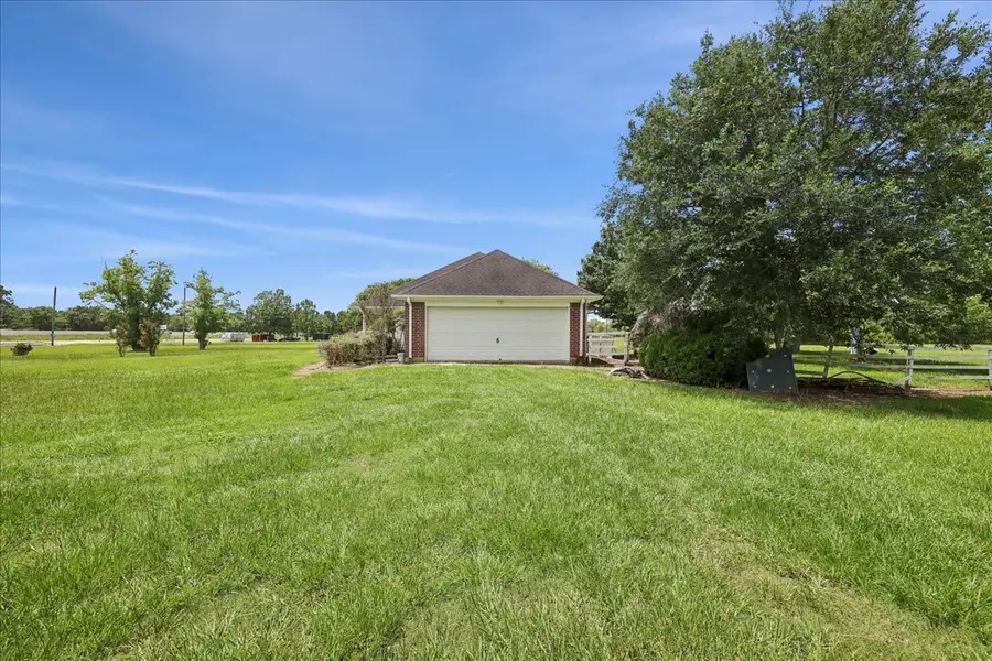 23458 Interstate 10, Hamshire, TX 77622 - Image #3