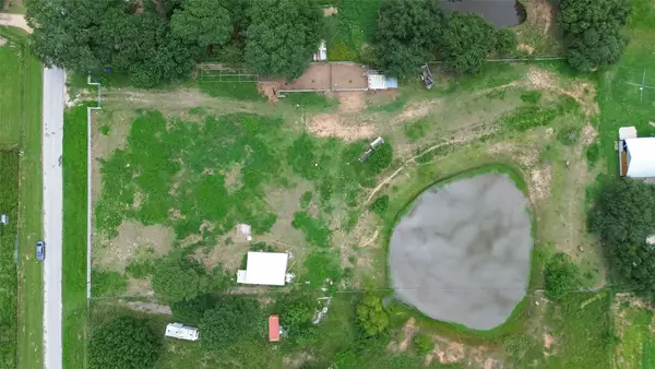 35535 Windmill Road, Hempstead, TX 77445