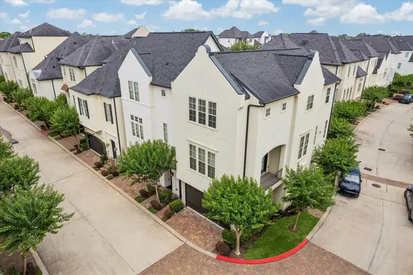 10904 Wrenwood Manor, Houston, TX 77043
