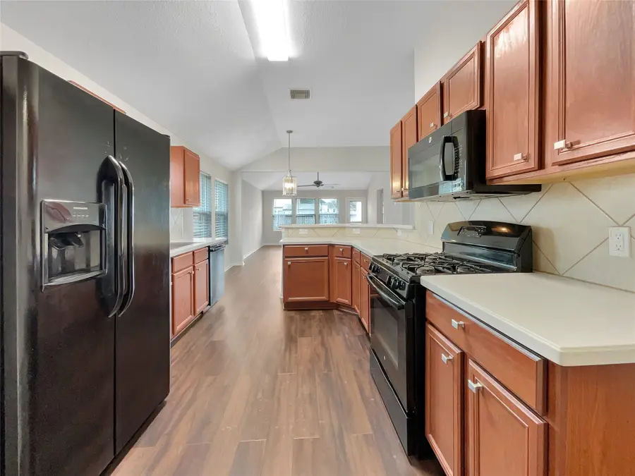 2015 Upland Plover Court, Rosenberg, TX 77471 - Image #2