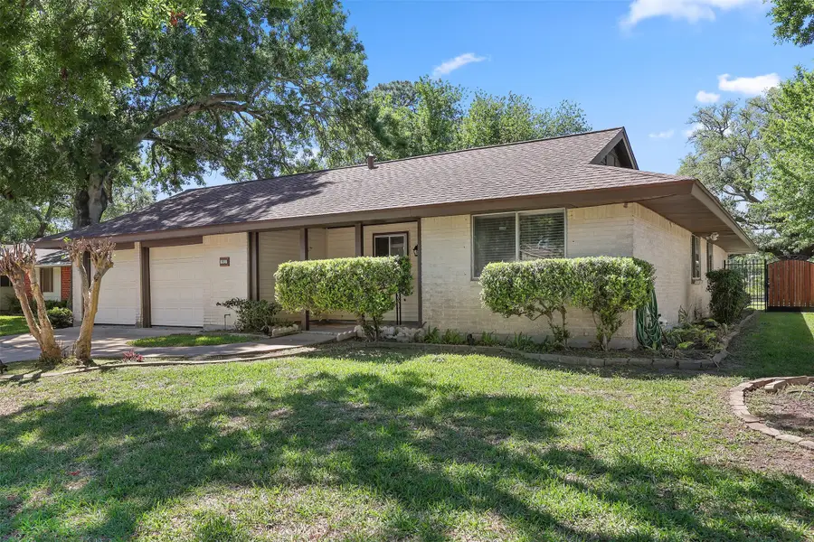 1927 Ramada Drive, Houston, TX 77062 - #2