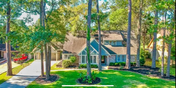 826 Stone Mountain Drive, Conroe, TX 77302