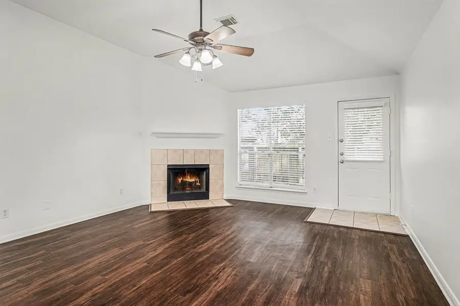 10467 Twin Circles Drive, Montgomery, TX 77356 - Image #3