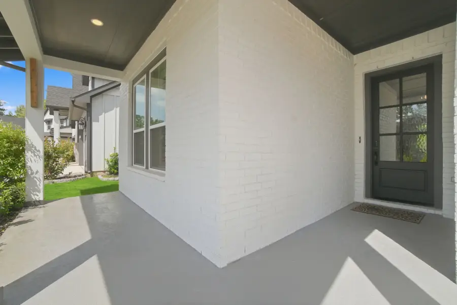 409 N Pilazzo Street, Montgomery, TX 77316 - #2