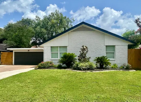 4406 Benning Drive, Houston, TX 77035