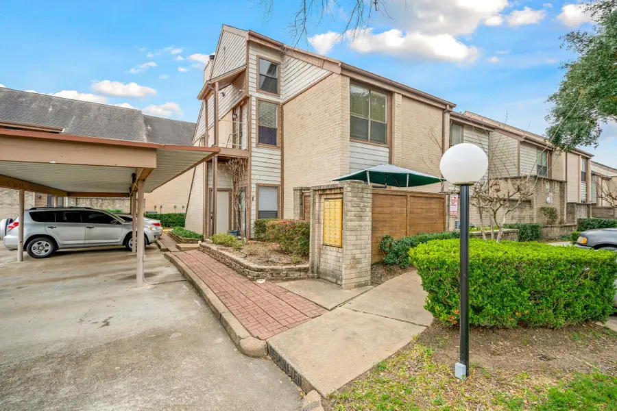 8359 Sands Point Drive #218, Houston, TX 77036 - Image #3