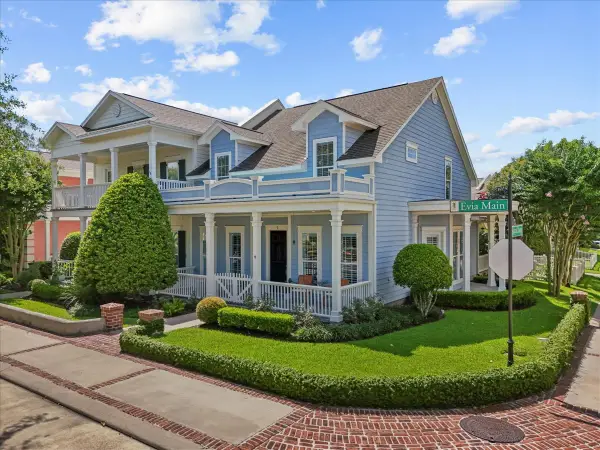 9 Evia Main, Galveston, TX 77554