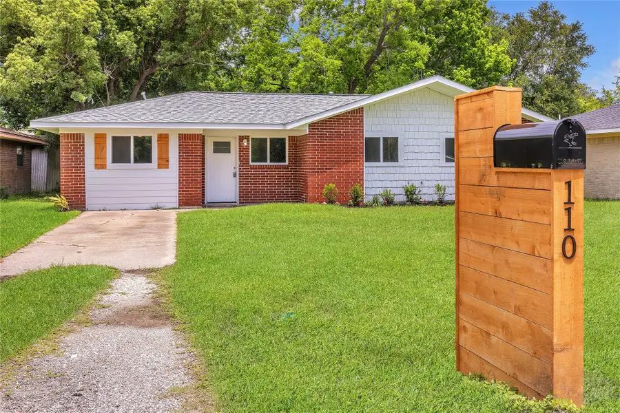 110 Prune Street, La Marque, TX 77568 - Image #2