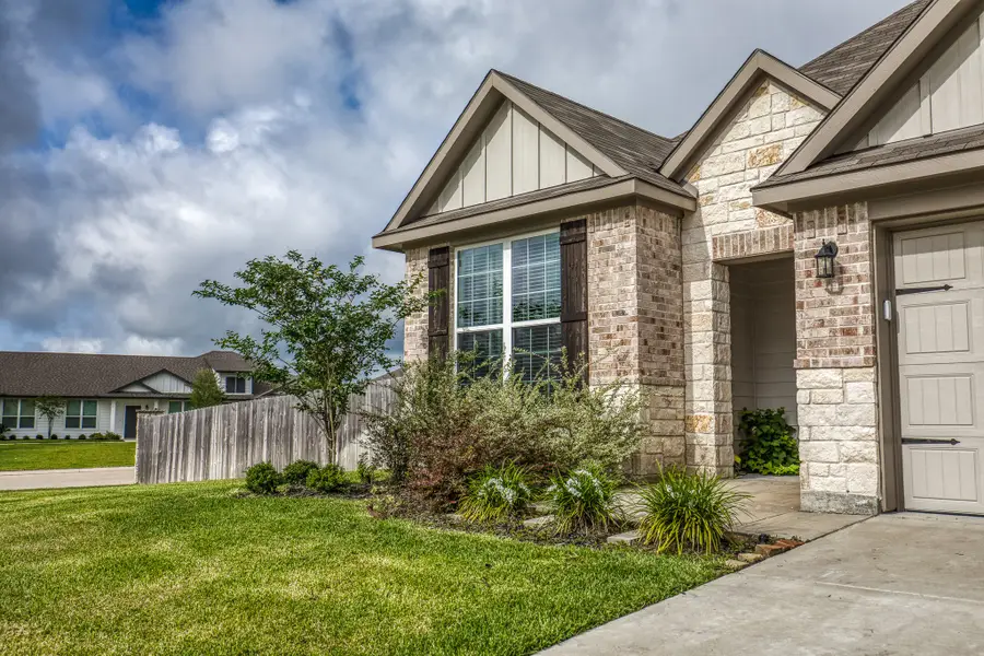 1016 Old Vine Rd Road, Brenham, TX 77833 - #2