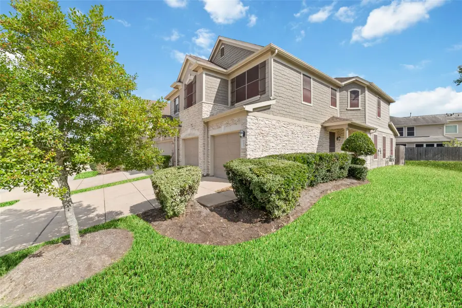 16012 Summerville Lake Drive, Tomball, TX 77377 - Image #2
