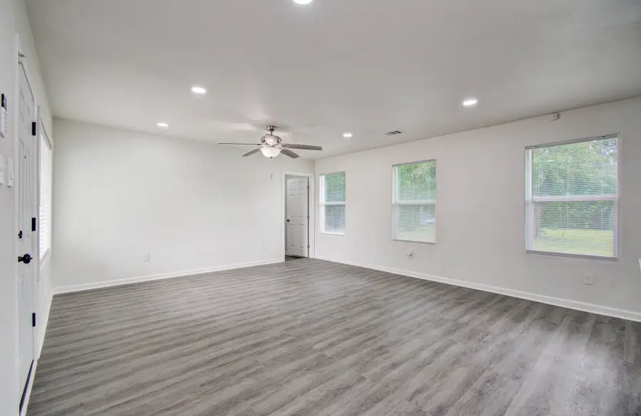 7713 St Lo Road, Houston, TX 77033 - Image #3