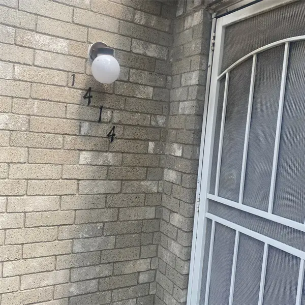 9797 Leawood #1414, Houston, TX 77099
