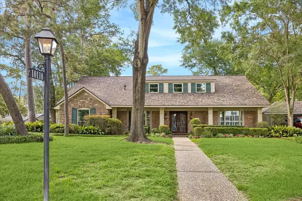 10110 Sugar Hill Drive, Houston, TX 77042