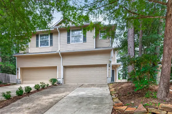 54 Blue Creek, The Woodlands, TX 77382