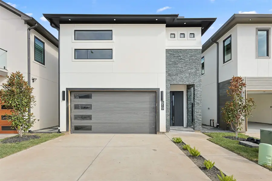 619 Rolling Oaks, Stafford, TX 77477 - #2