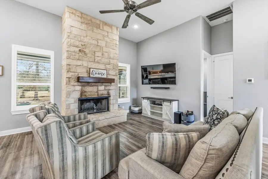 3610 Fm 2423, Grapeland, TX 75844 - #3